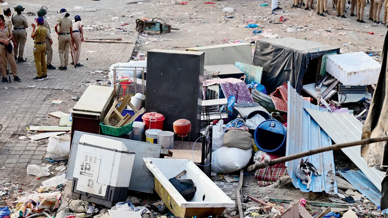 ​Bandra’s biggest demolition drive nears closure after days of unrest 