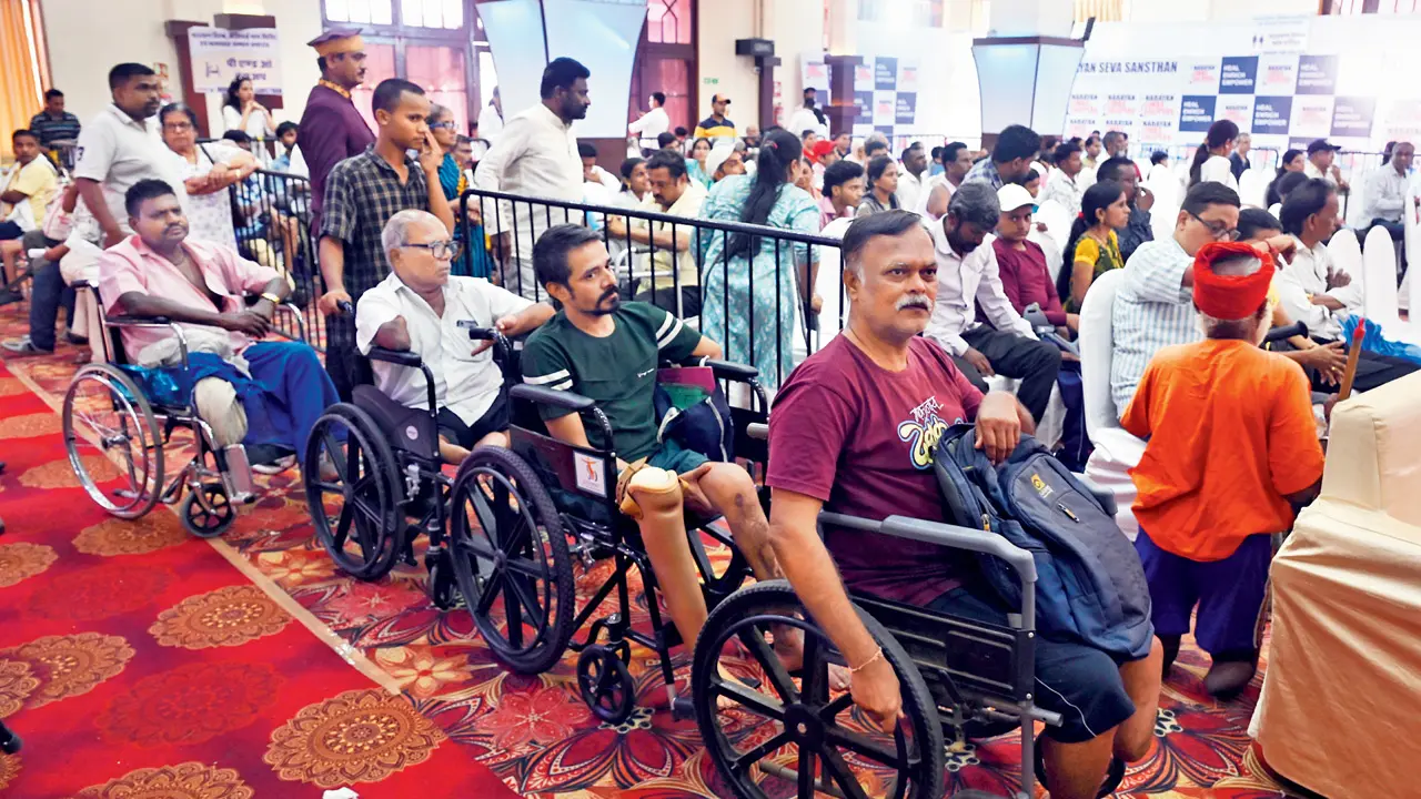 ​More than 100 amputees find hope at Mumbai`s Dadar prosthetic camp 