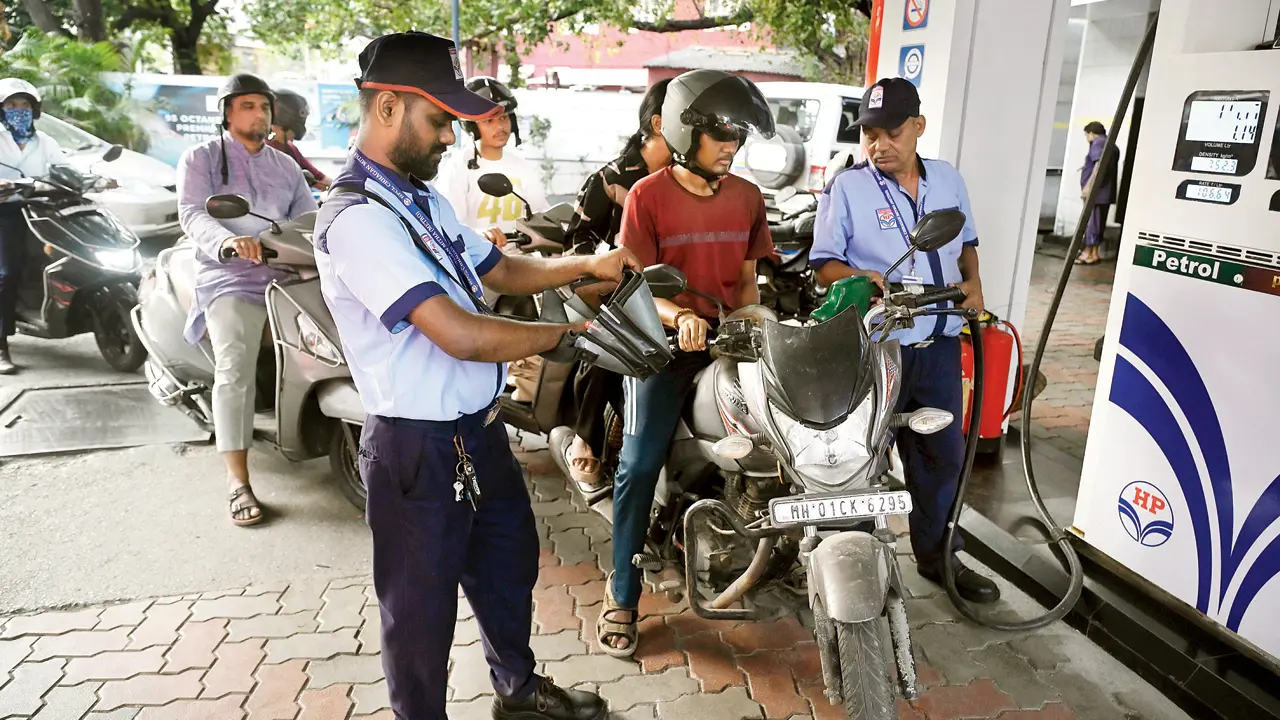​Rising fuel prices push up transport and vegetable costs across Mumbai 