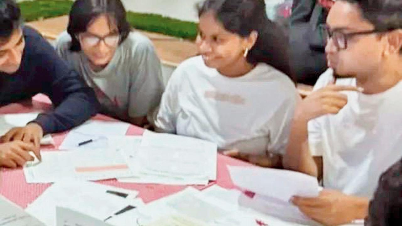 ​Attend this unique immersive mystery-solving experience in Mumbai over coffee 