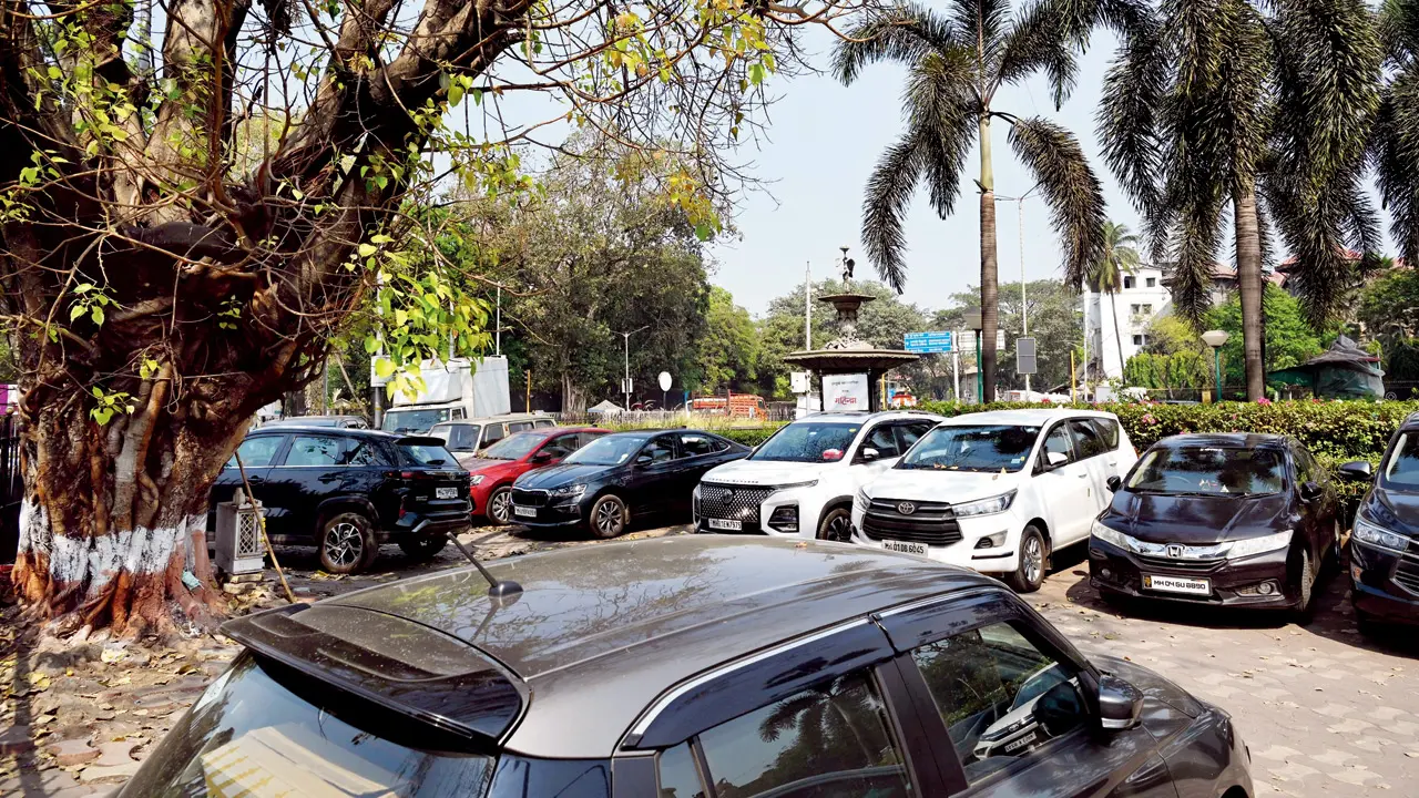 ​Don’t hike parking fees without fixing Mumbai’s parking chaos: Oppn tells BMC 
