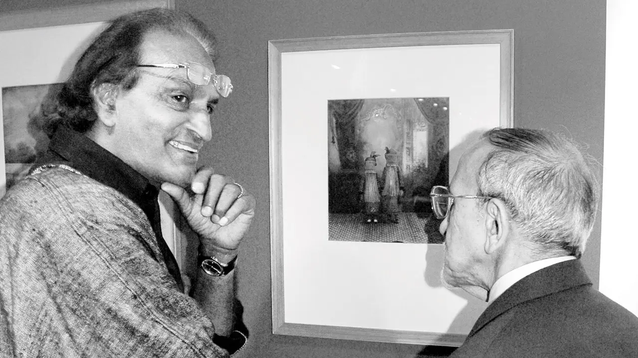 ​Peers, curators, gallerists reveal what made Raghu Rai`s perspective unique 