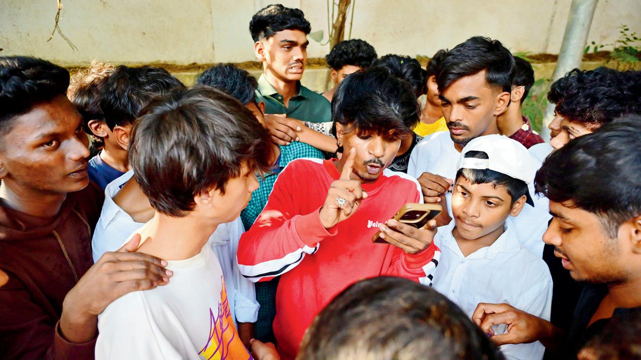 ​Inside Vile Parle`s simmering underground rap scene in Mumbai 