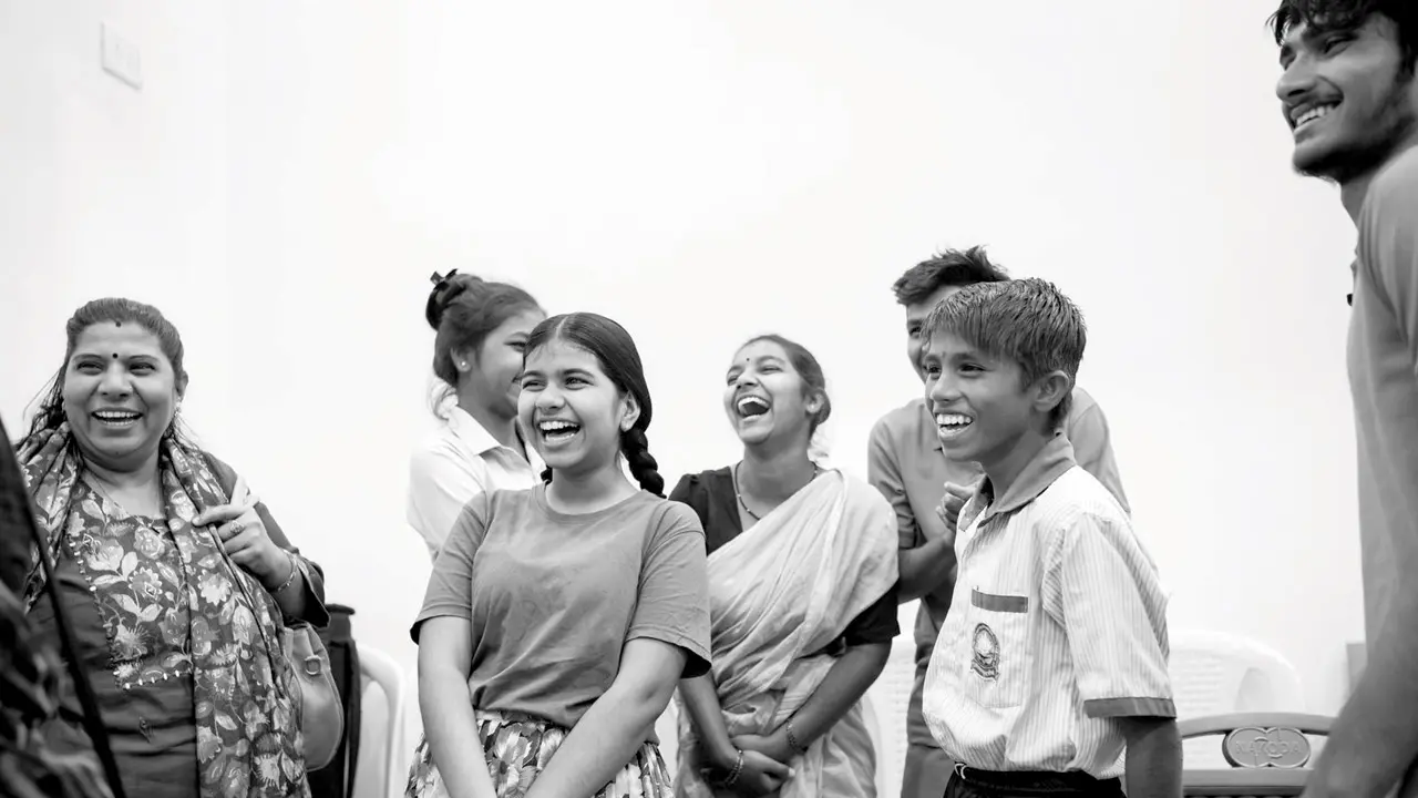 ​Witness this theatre troupe from Palghar`s Sonale make their debut in Mumbai 