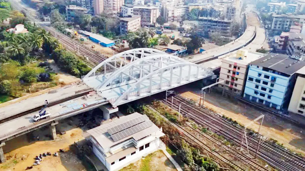 ​Mumbai: Narangi Level Crossing may be shut as ROB nears completion 