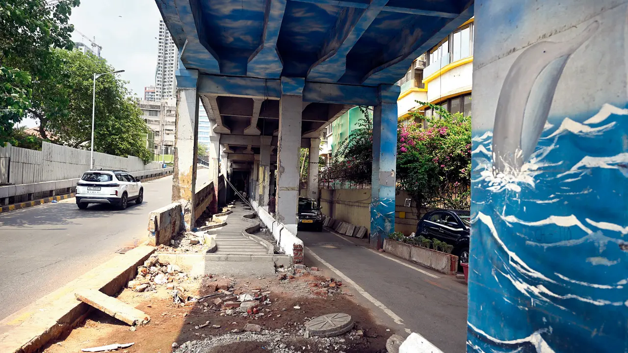 ​Mumbai: BMC plans walkway under Marine Drive flyover to reclaim public space 