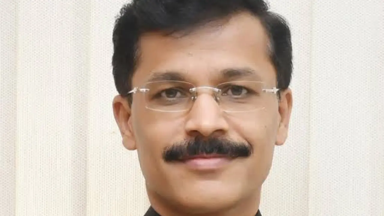 ​Tukaram Mundhe takes charge as Maharashtra FDA chief 
