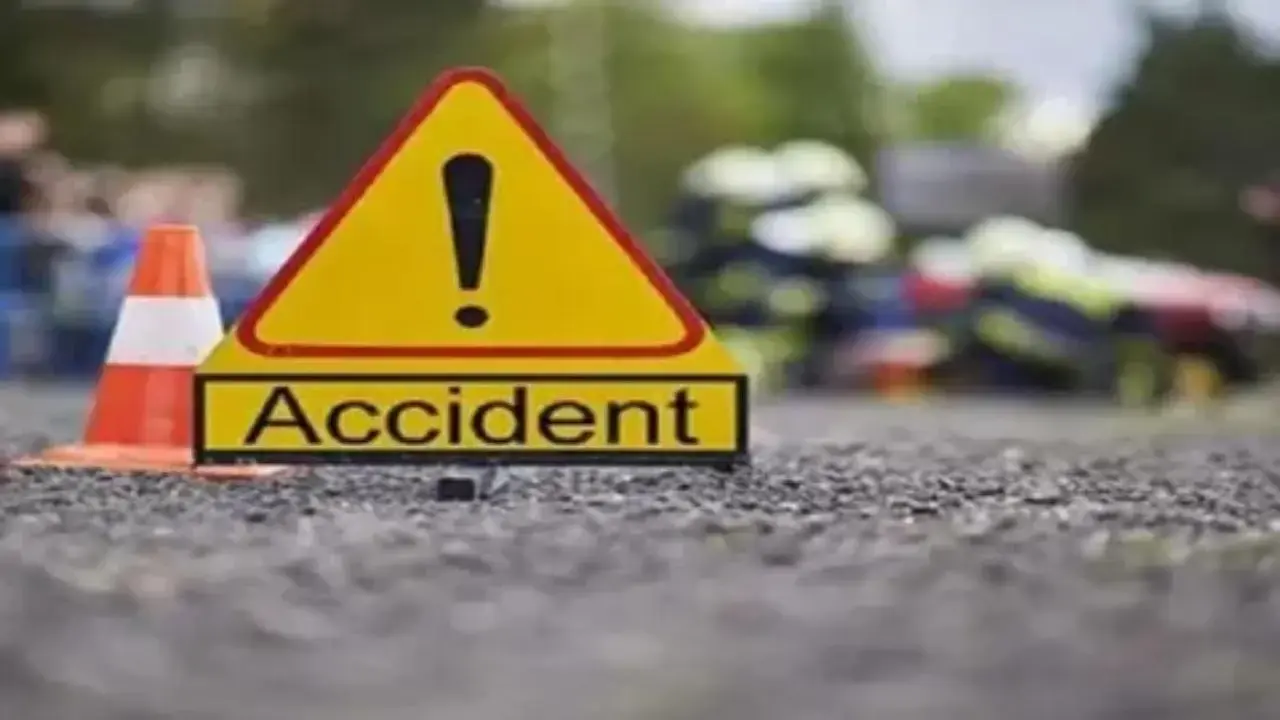 ​Two policemen injured as Mercedes rams into checkpoint in Mumbai; driver held 