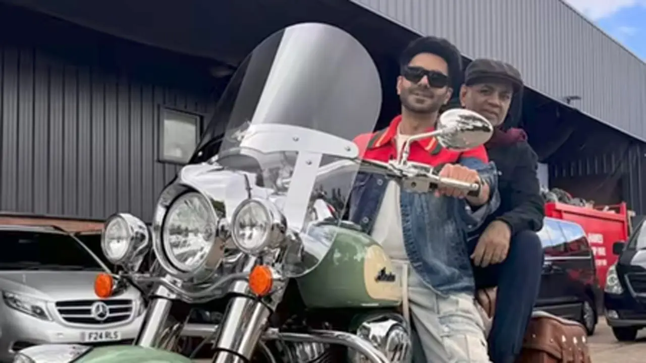 Watch: Aparshakti Khurana & Paresh Rawal enjoy a fun bike ride 