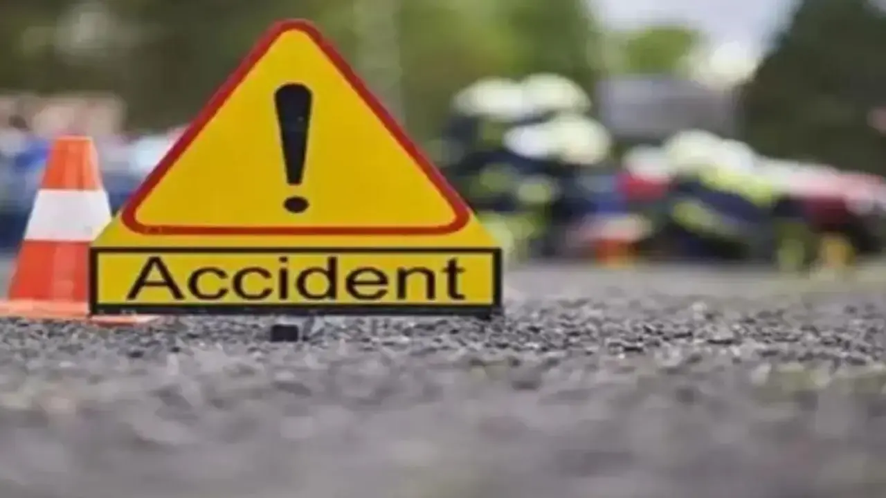 ​Mumbai: Hit-and-run in Powai leaves three sewer workers seriously injured 