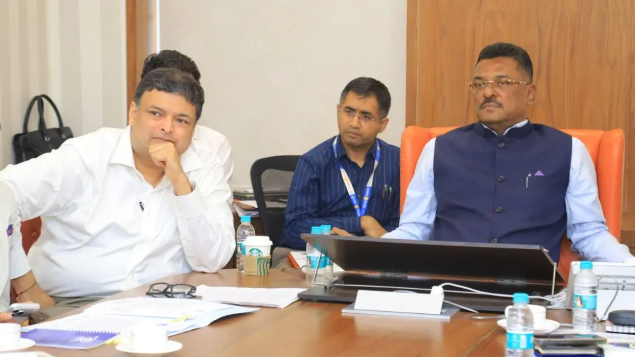 ​Pratap Sarnaik warns Ola, Uber and Rapido over strict compliance for e-bikes 