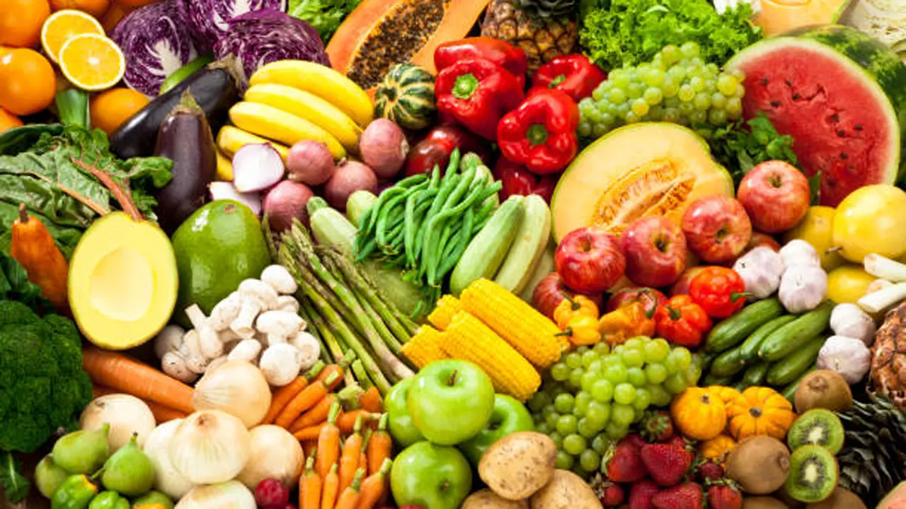 ​Fruit and vegetable prices may rise after fuel hike, warn Vashi APMC traders 