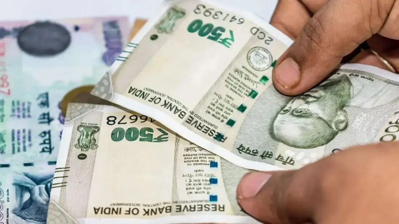 ​Maharashtra makes revised NPS optional; sets Rs 7,500 minimum pension 