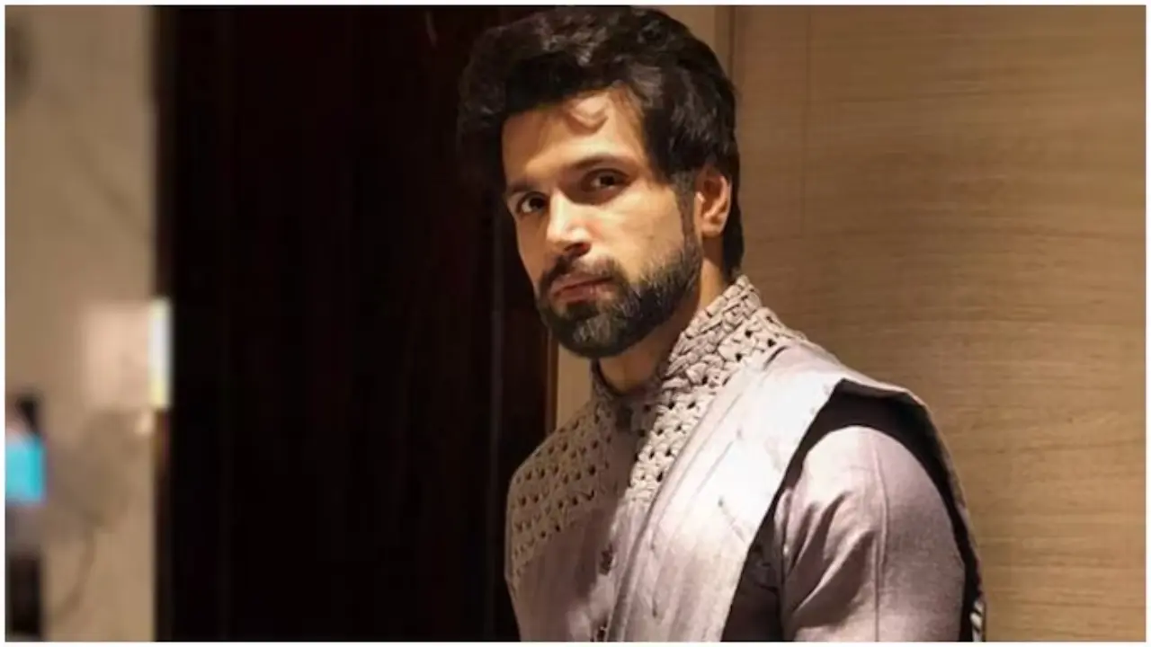 KKK15: Rithvik Dhanjani’s mother performs traditional rituals ahead of the show 