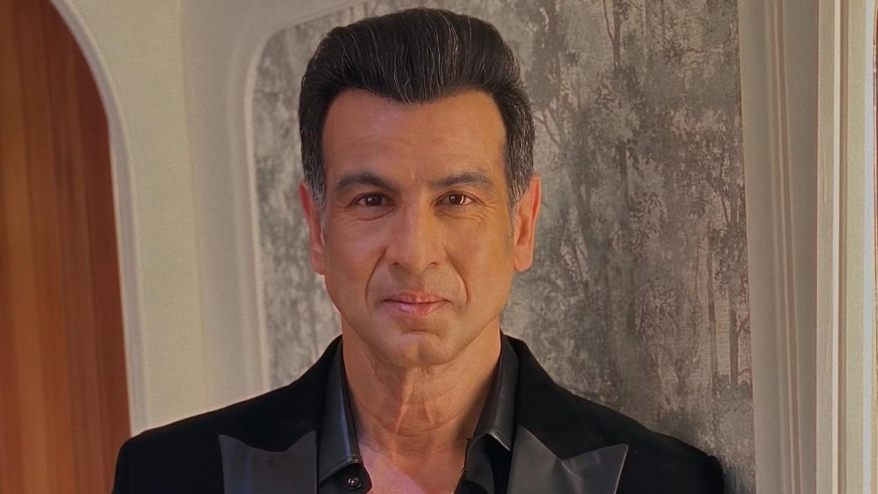 Ronit Roy’s name used to dupe girls for money, actor issues warning 