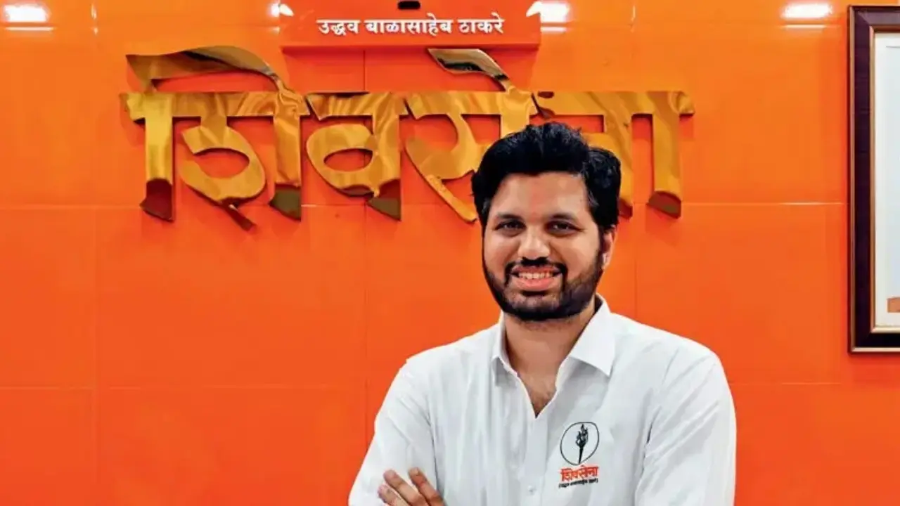 ​Varun Sardesai urges to halt Phase 3 of Mumbai road concretisation project 